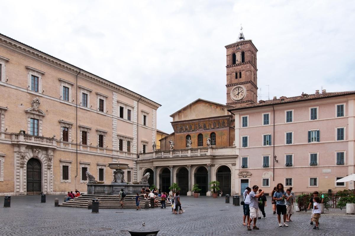 https://media-cdn.tripadvisor.com/media/attractions-content--1x-1/0b/27/8a/3c.jpg