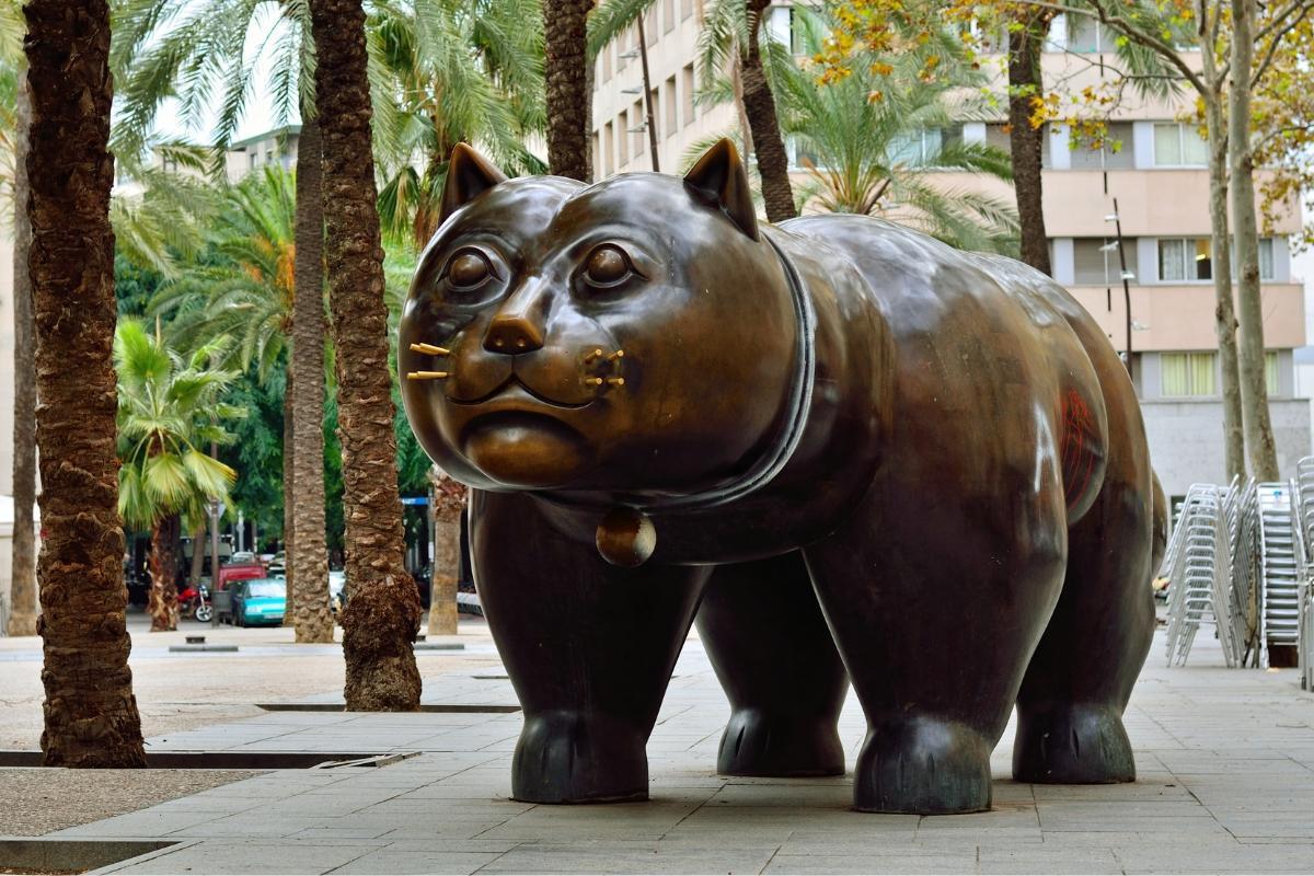 https://media-cdn.tripadvisor.com/media/attractions-content--1x-1/14/ff/fd/fb.jpg